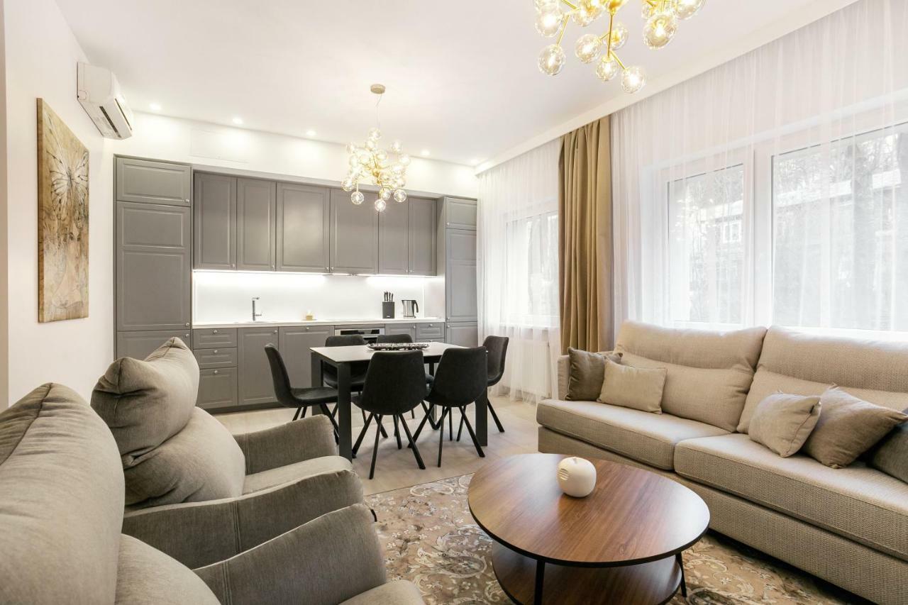 Luxury For Everyone - Hills Park Lux Apartments 3 ヴィリニュス エクステリア 写真