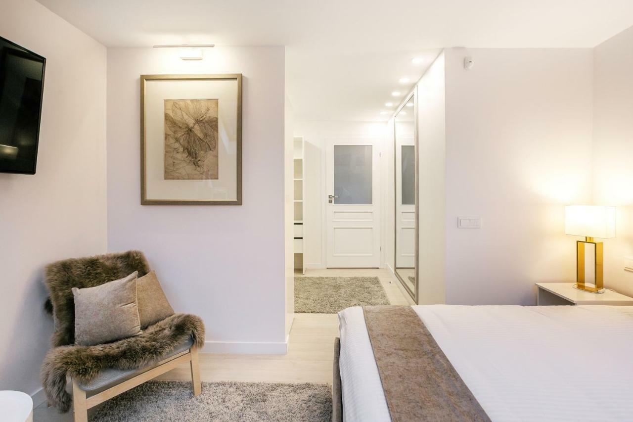 Luxury For Everyone - Hills Park Lux Apartments 3 ヴィリニュス エクステリア 写真